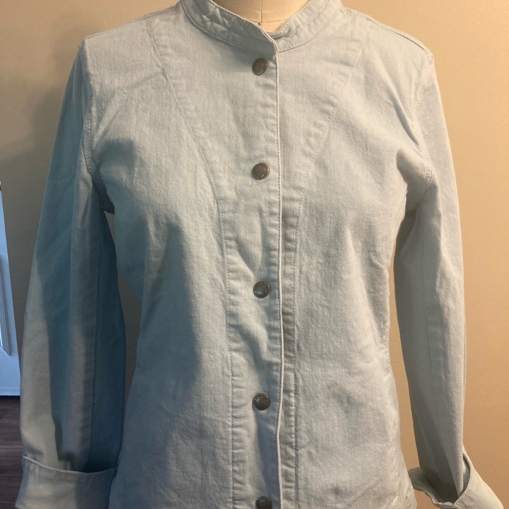 Orvis Women's Light Blue Denim Jacket